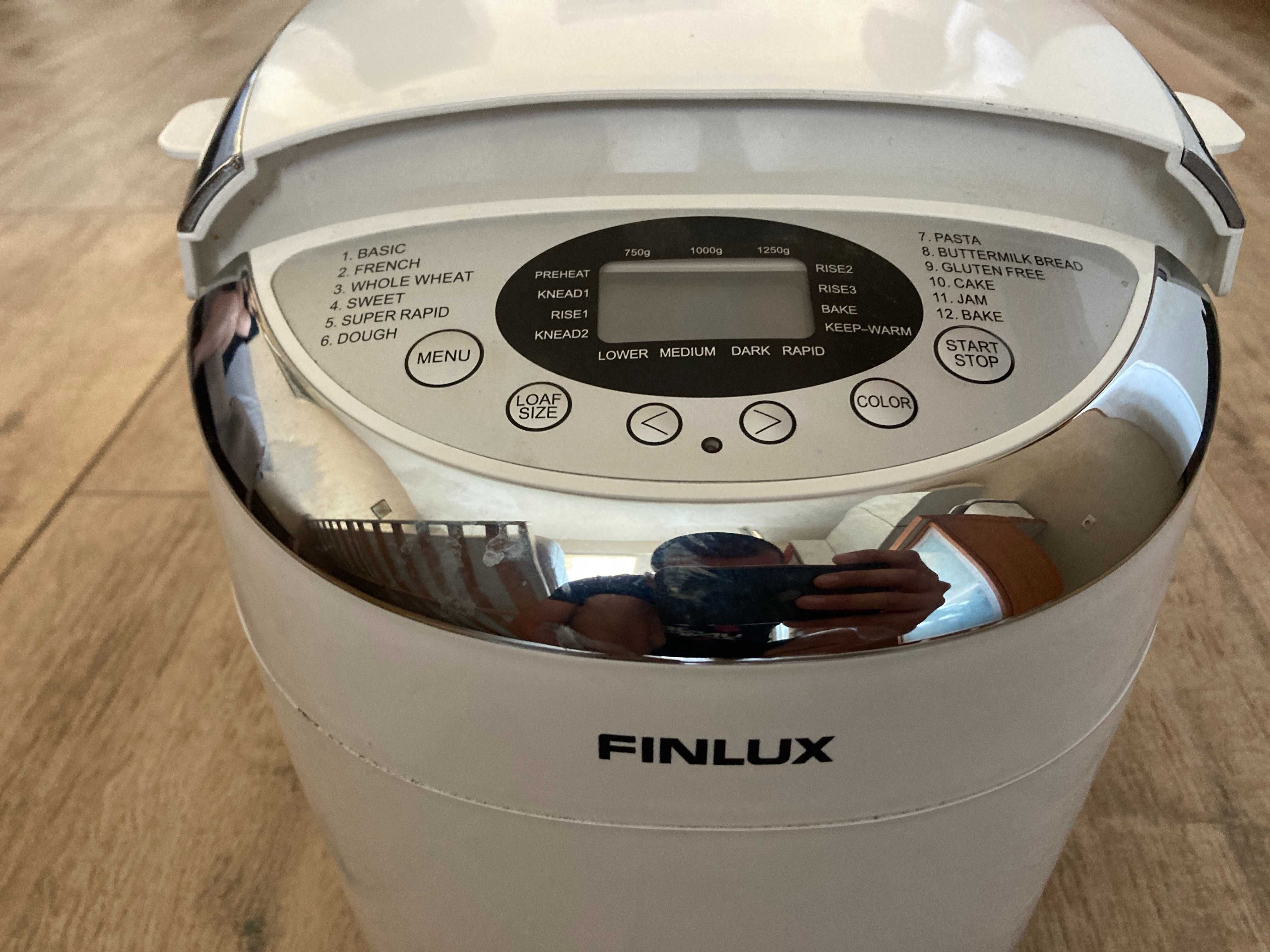 Хлебопекарна Finlux FBM-1682W