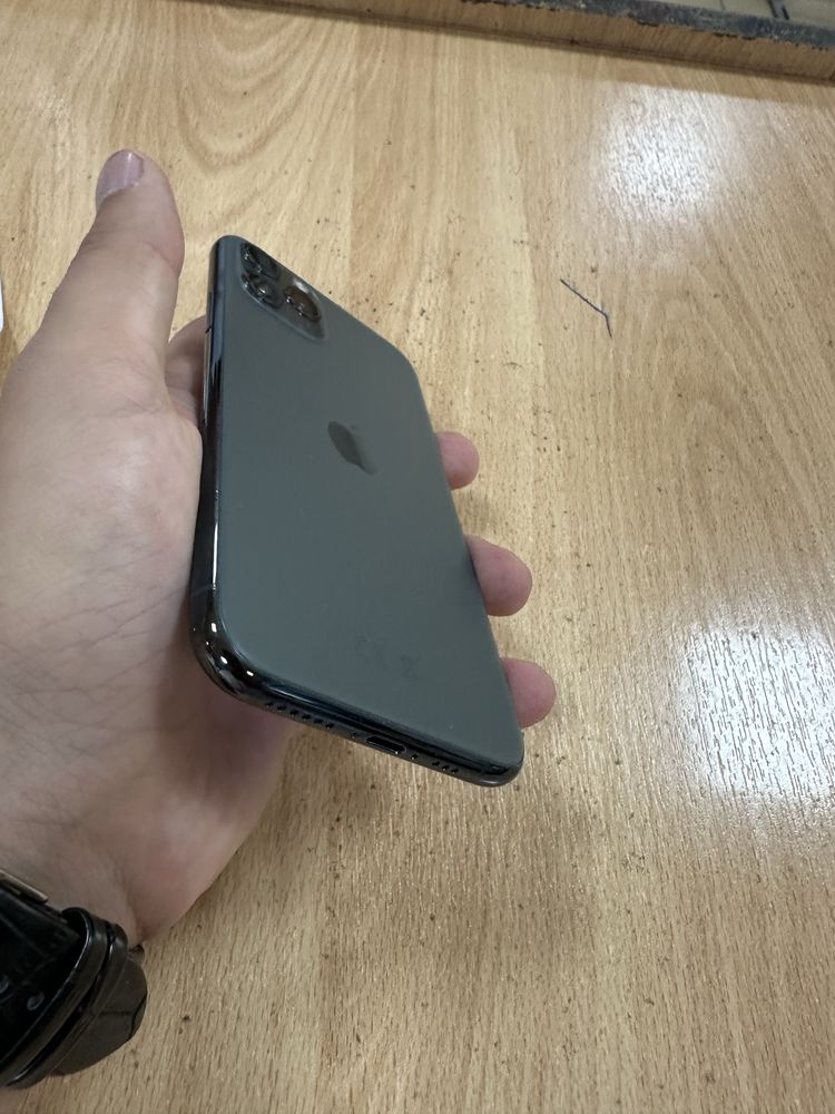 Iphone 11 pro radnoy usta ko’rmagan