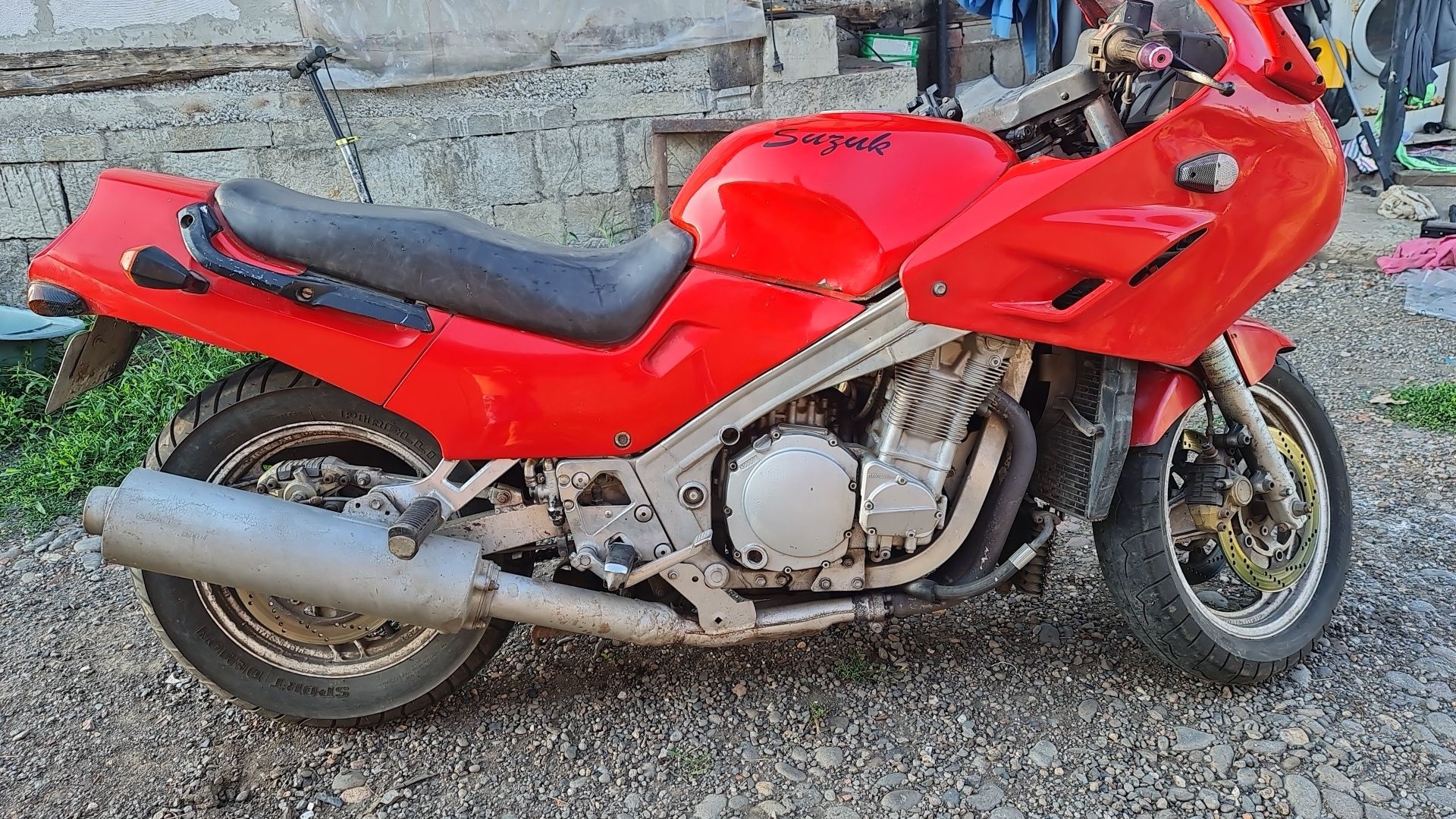 suzuki1100cc de viteza