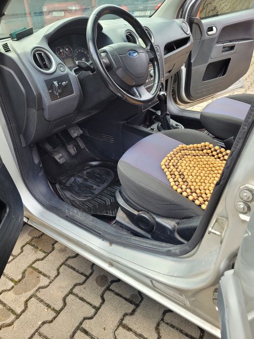 FORD FUSION 2008, 1400 cmc, benzina, 240.000 km