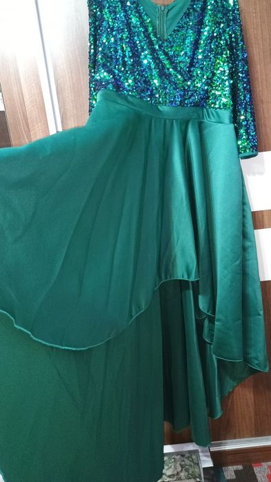 Rochie ocazie superbă
