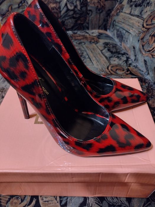 Oferta pantofi ocazie !