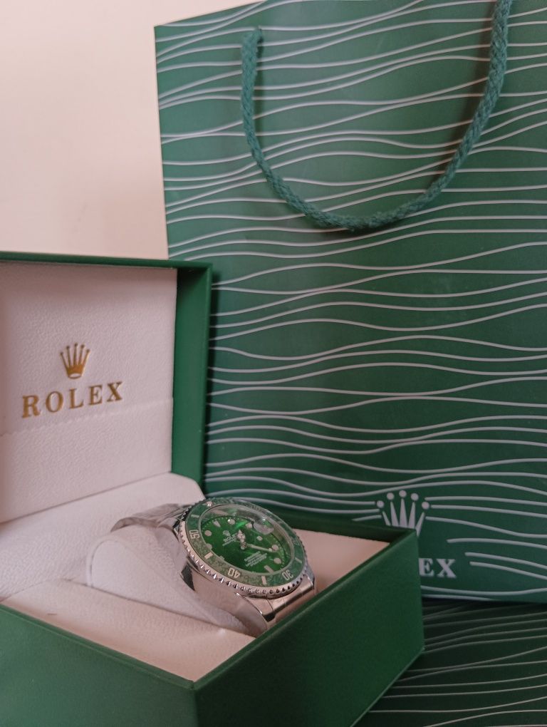 продам наручные часы Rolex Lux качество