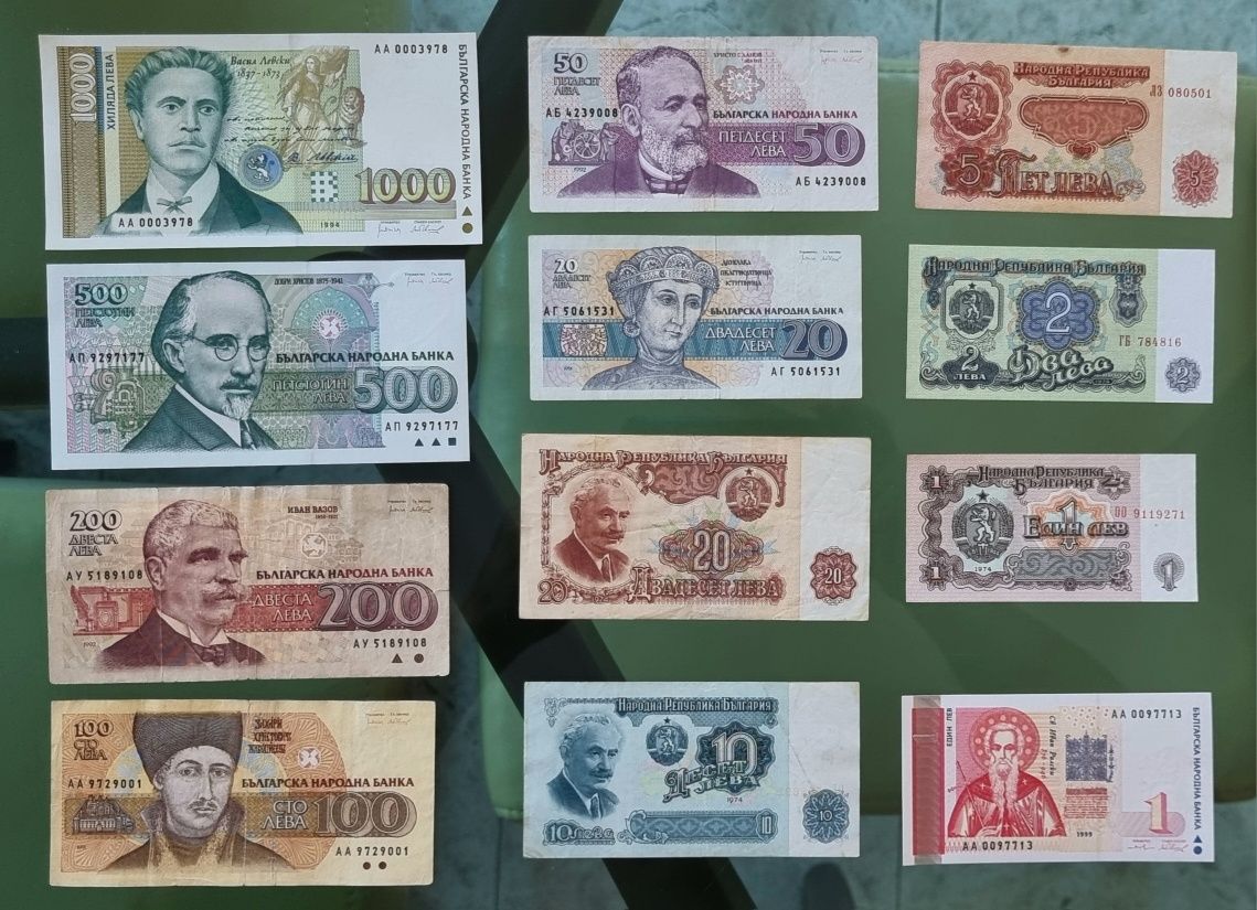 Стари български банкноти . 1000, 500, 2 и 1  лев са UNC . 12бр. с53.