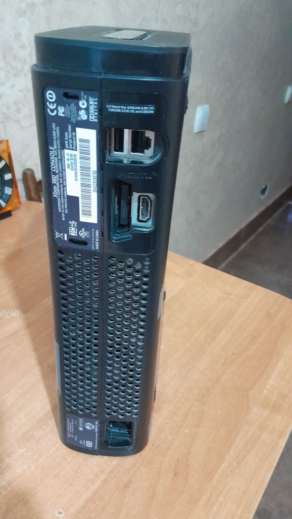 Срочно  xbox и диски