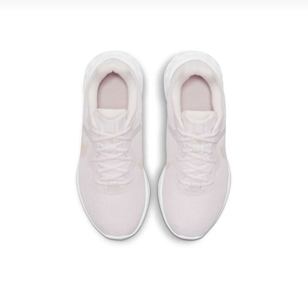 Nike Кроссовки цвет на фото