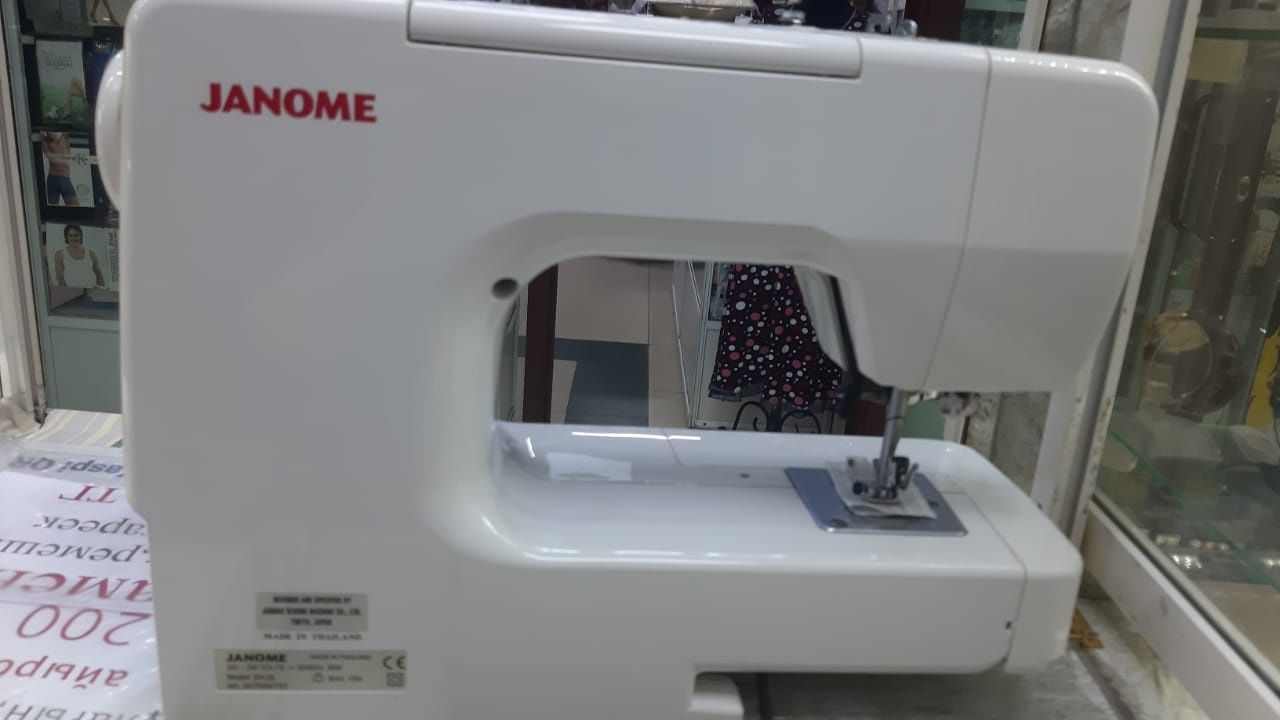 Продаётся новая швейная машинка Janome sw-24.Цена 85.000