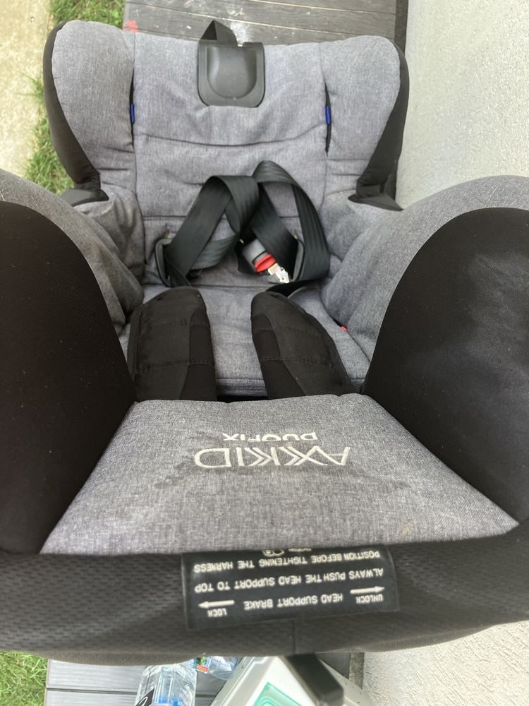 IMPECABIL - Scaun auto Axkid Duofix 9-25 kg, isofox + centura.