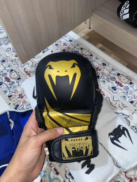 Продам вещи для мма!! По хорошей ценее!!! перчатки черепашки