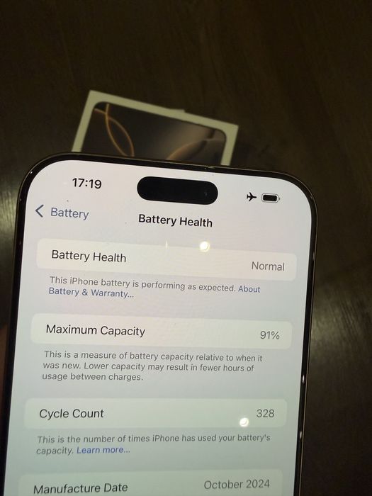 Iphone 16 Pro Max Gold 256GB в Гаранция