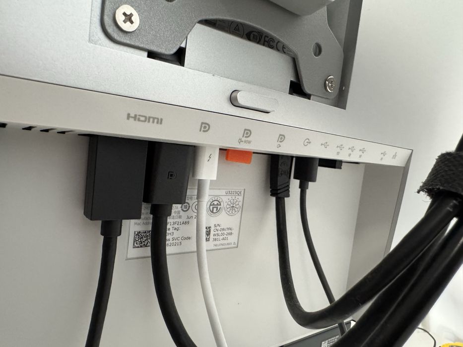 Monitor LED IPS Dell U3223QE 32" 4K UHD