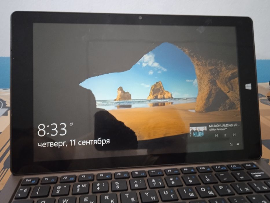 Pertigio planshet noutbook sotiladi