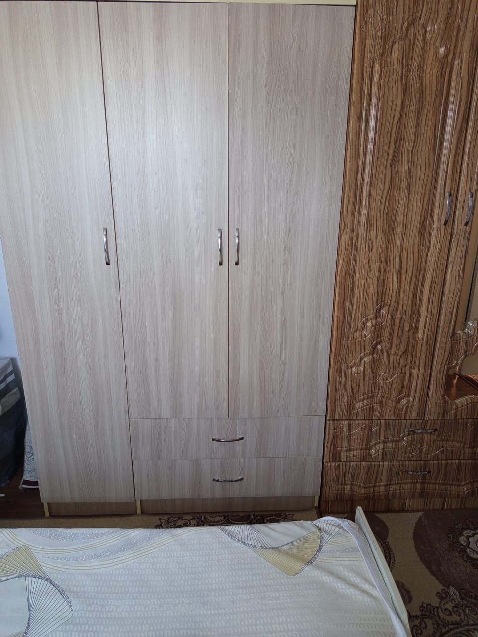 Продаётся шифоньер