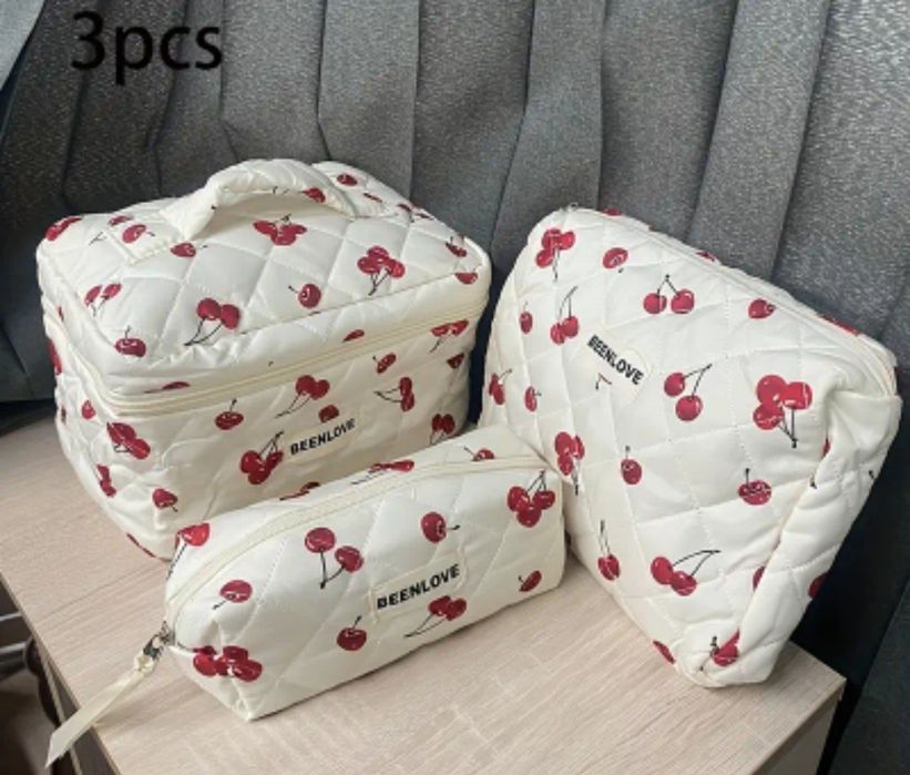 3 броя козметични несесера