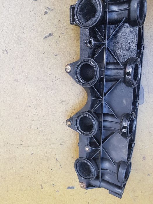 galeria admisie renault trafic ,motor 2.5 dci