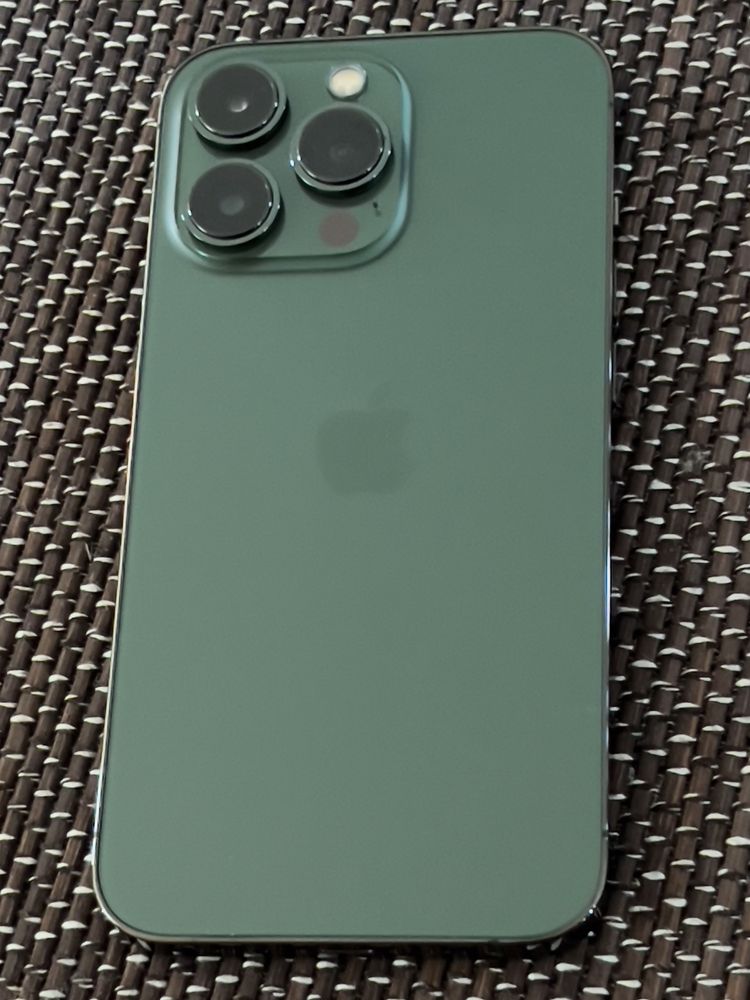Iphone 13 Pro liber de retea