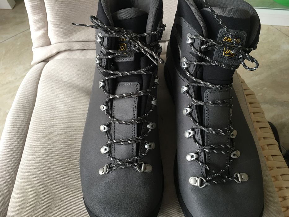 Мужские ботинки