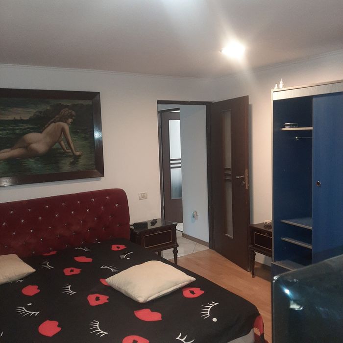Închiriez apartament 2camere in vila Bragadiru