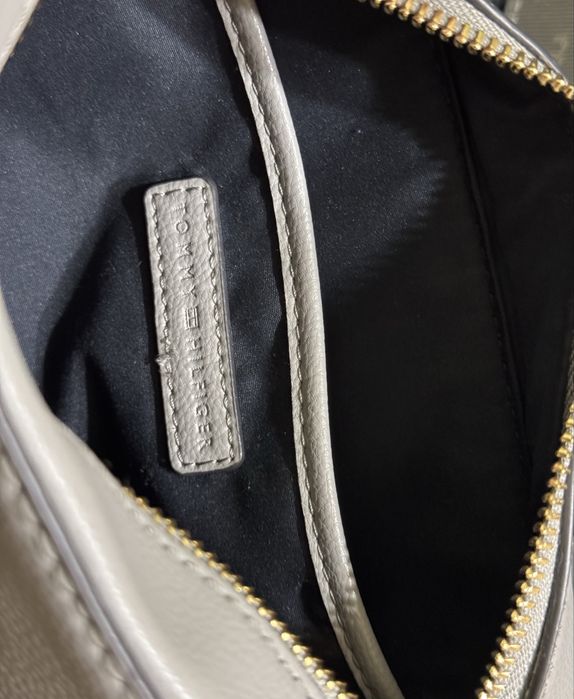 Дамска чанта през рамо