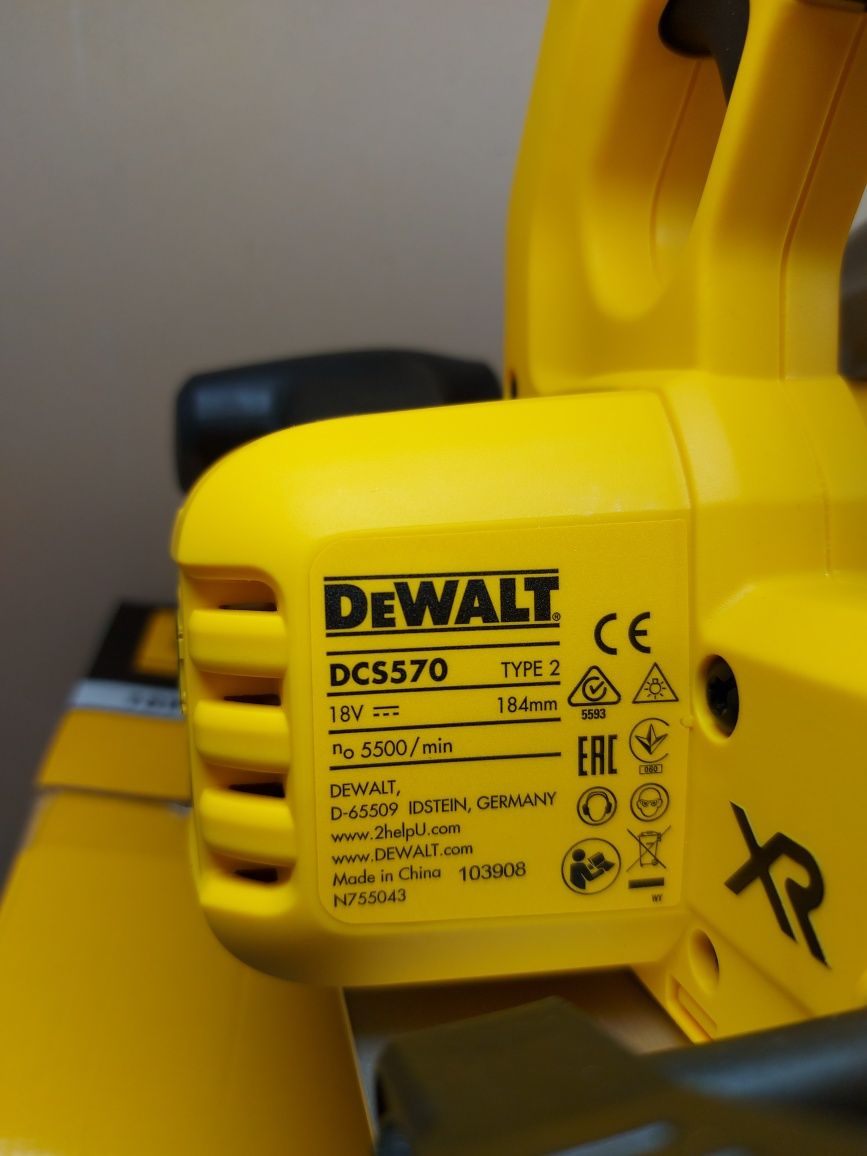 Нов безчетков циркуляр Dewalt DCS570