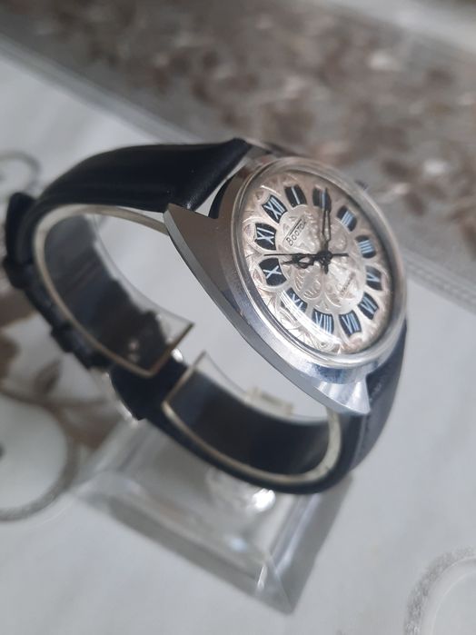 Восток - 17камней