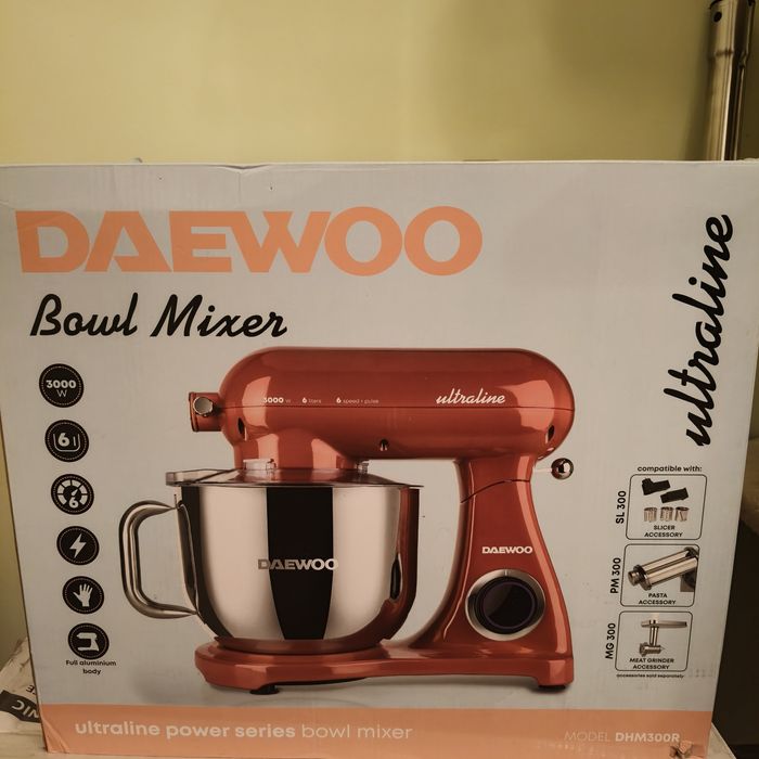 Mixer cu bol Daewoo