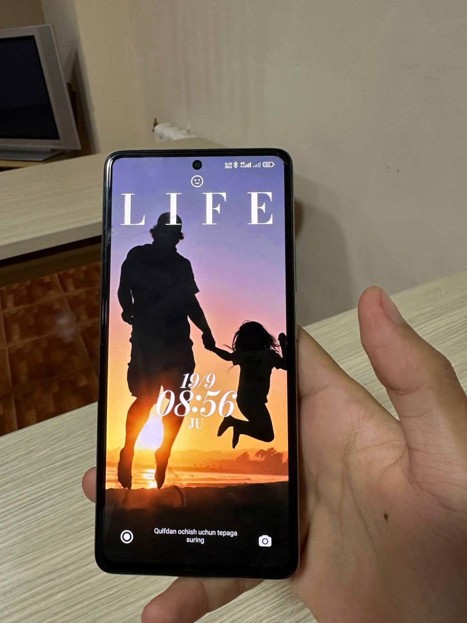 Xiaomi 11T 5G.  Ekran toza, batareya almashmagan. Karobka yoʻq