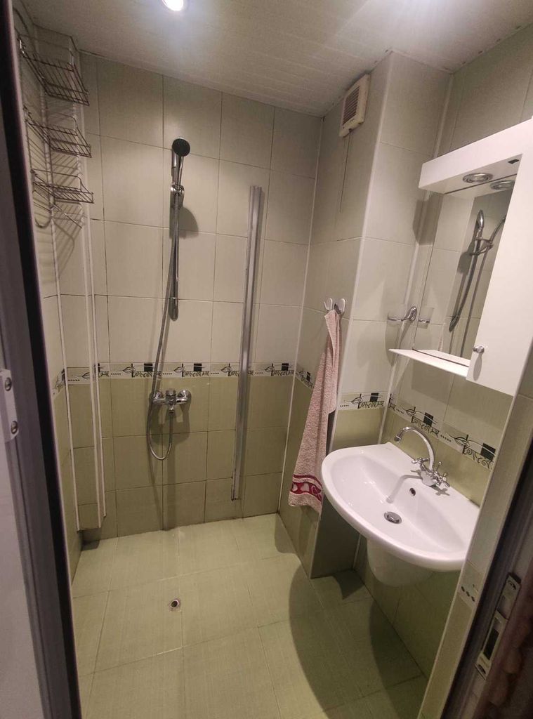 Продава се Четиристаен апартамент в Търговище, Запад 1 - 92 кв.м за 1220 €/кв.м - Снимка #1