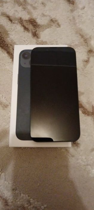 Продаю айфон 13 минусов нету