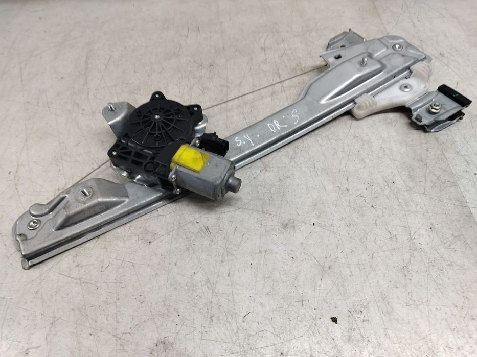 Macara dreapta spate 98840-x1010 SsangYong Tivoli 1 [facelift] [2019