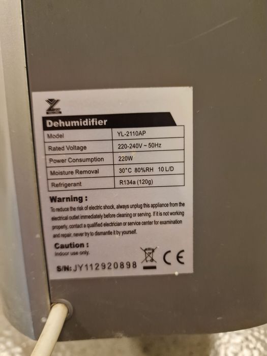 Влагоабсорбатор с компресор TWE YL- 2110AP, с капацитет 10л/ден