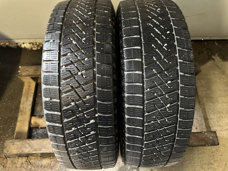 215/65 R16 C Lassa Wintus 2 DOT 2821