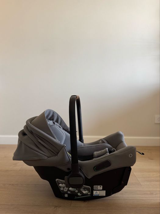 автолюлька Nuna Pipa URBN 0+ автокресло