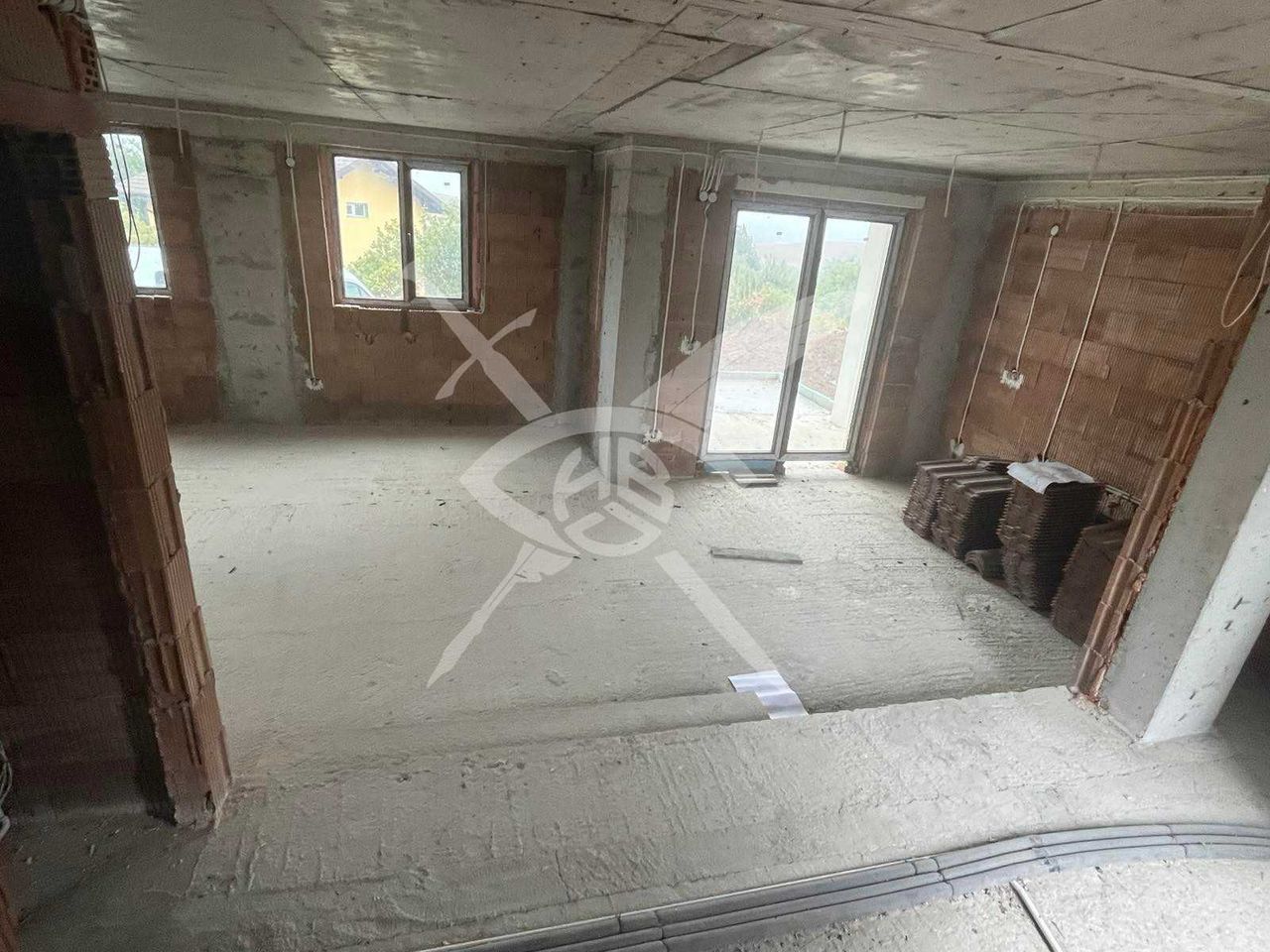 Продава се Къща в с. Старо село, Област Перник - 206 кв.м за 1093 €/кв.м - Снимка #7