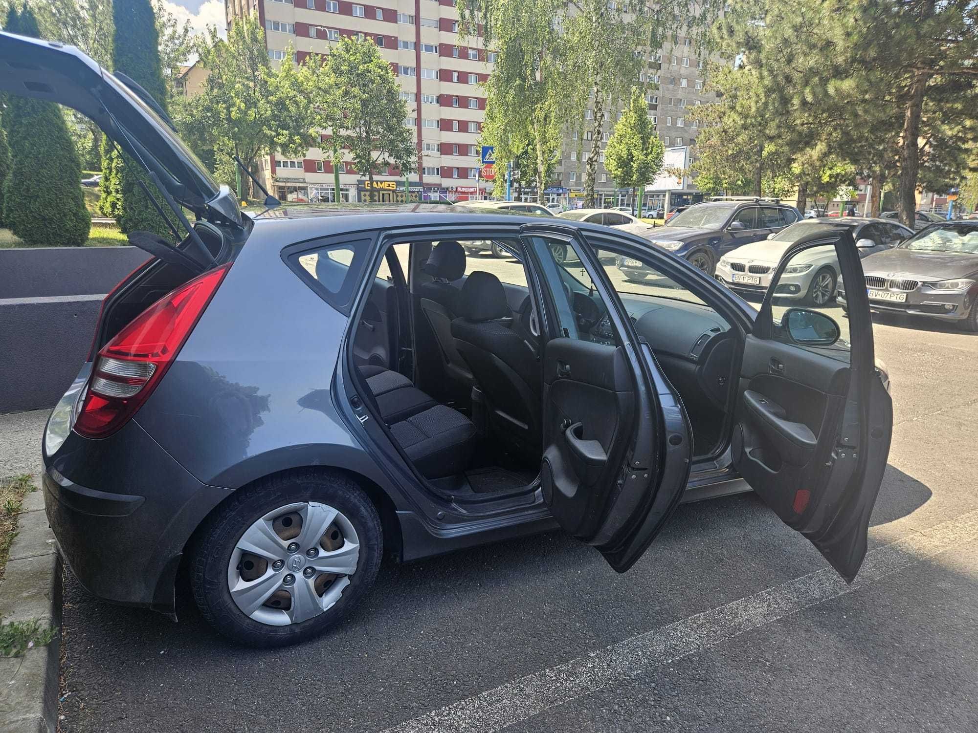 HUNDAY i 30 AN 2010