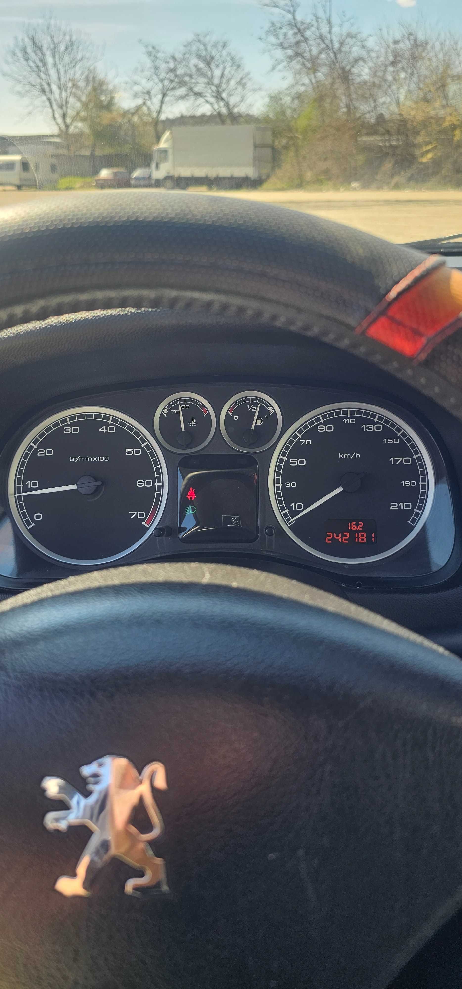 Peugeot 307 бензин/газ