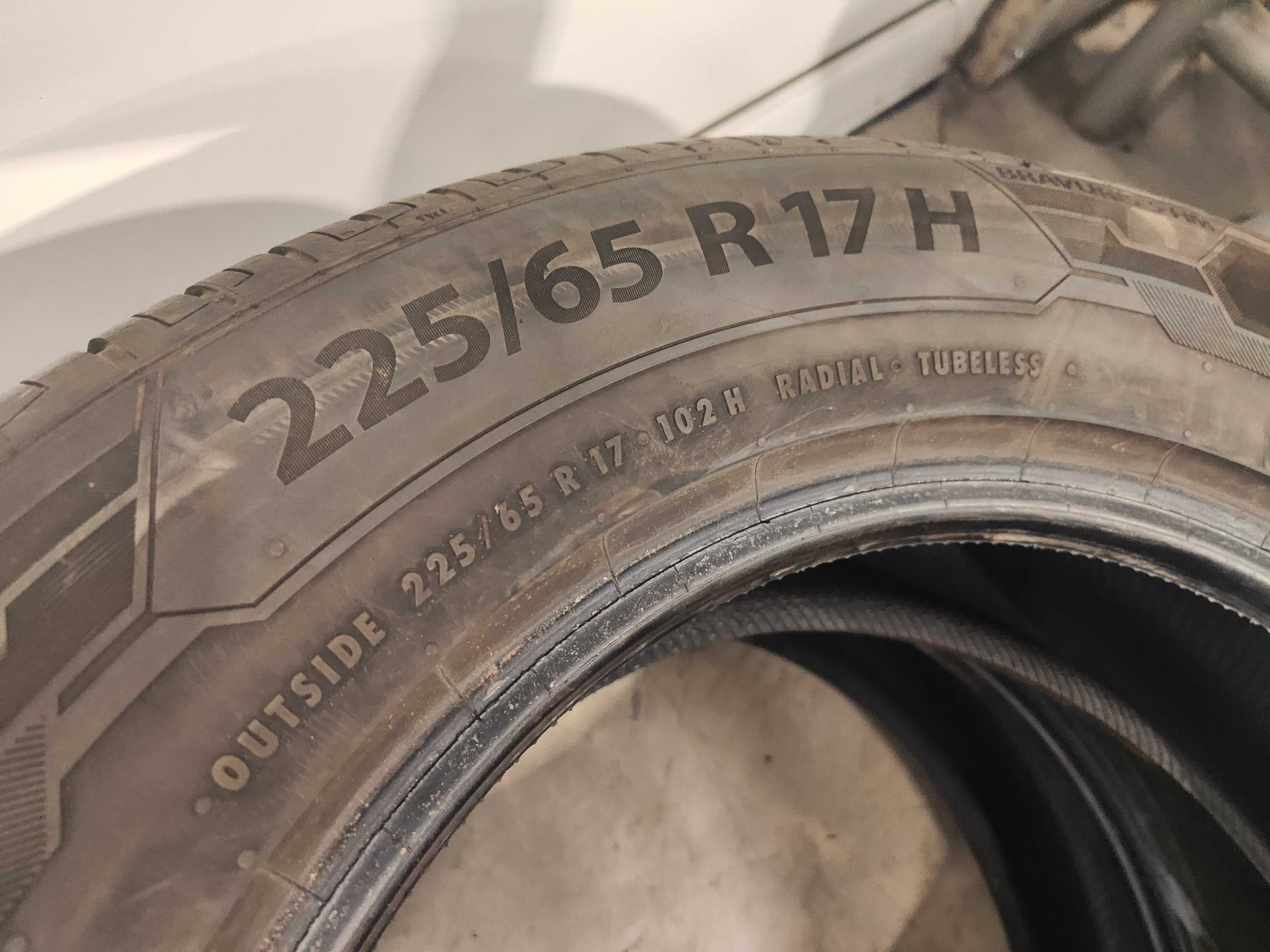 2бр.летни гуми 225/65/17 Barum