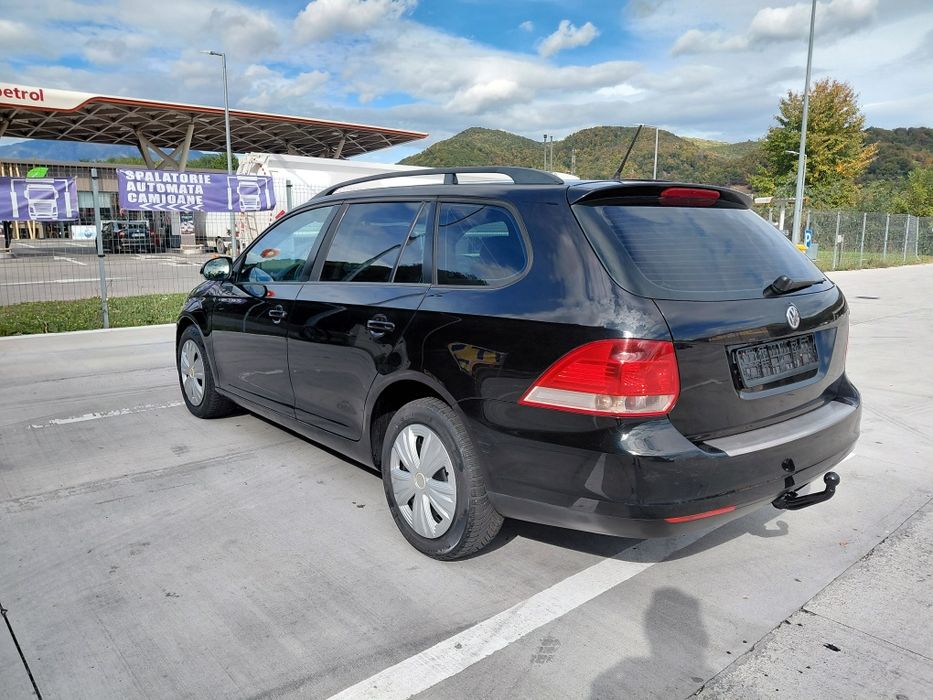 Vw golf 5 1,9 diesel an 2008 euro 4 Navigație/carlig/ Clima !
