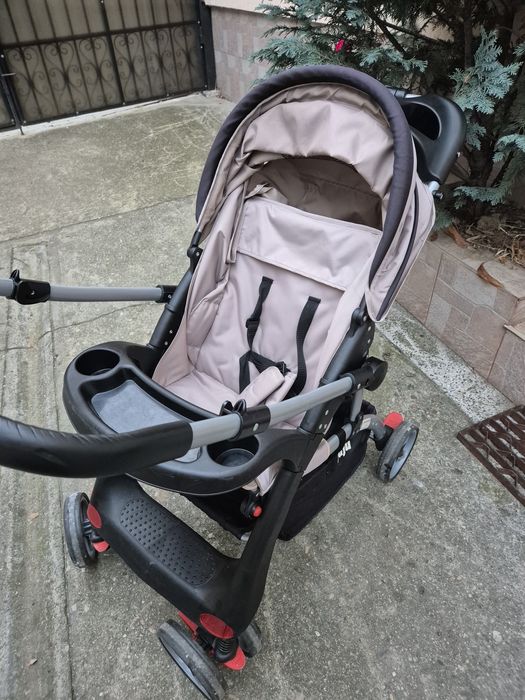 Vând cărucior Juju mâner reversibil