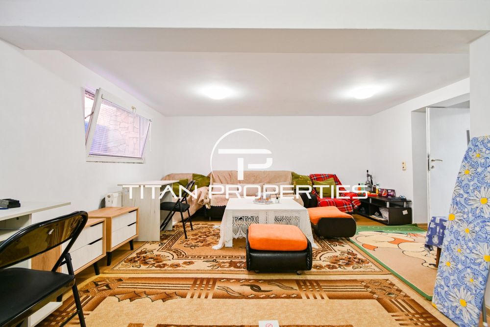 Дава се под наем Двустаен апартамент в София, Надежда 2 - 30 кв.м за 358 € - Снимка #1