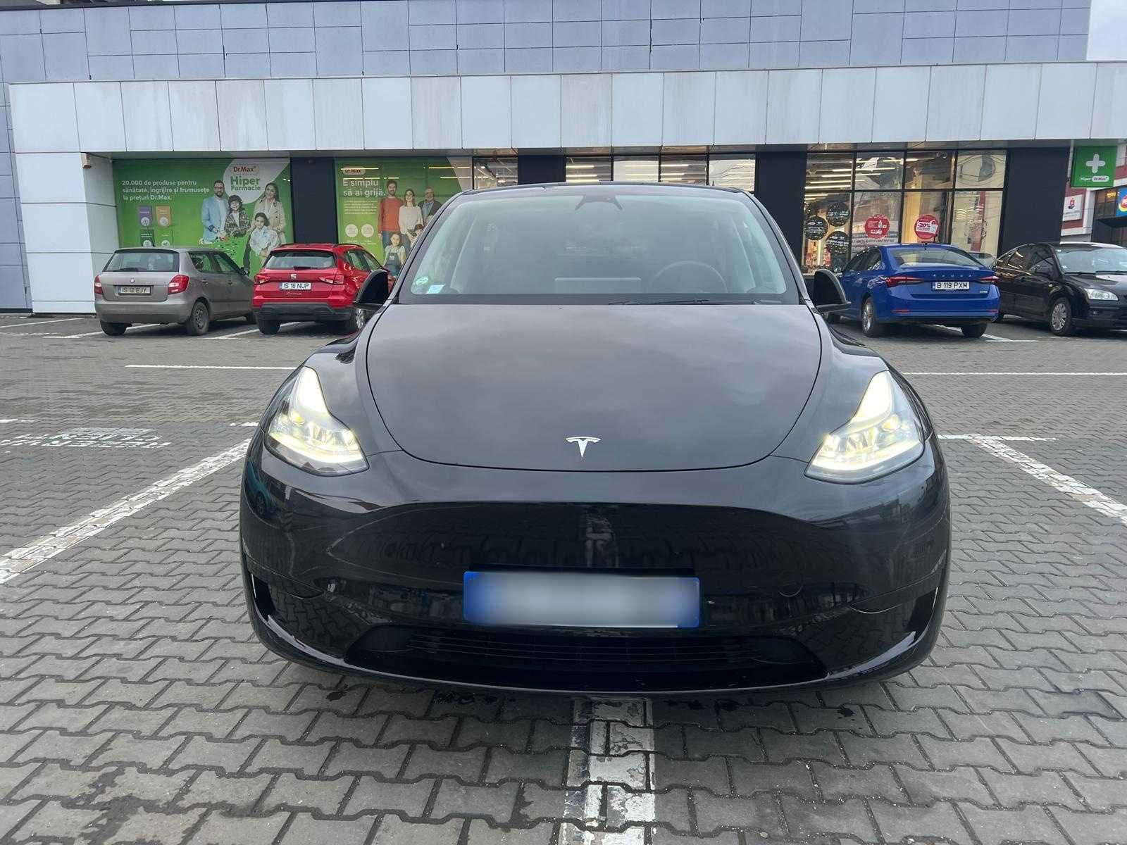 Tesla Model Y 2024 29.000 km TVA deductibil