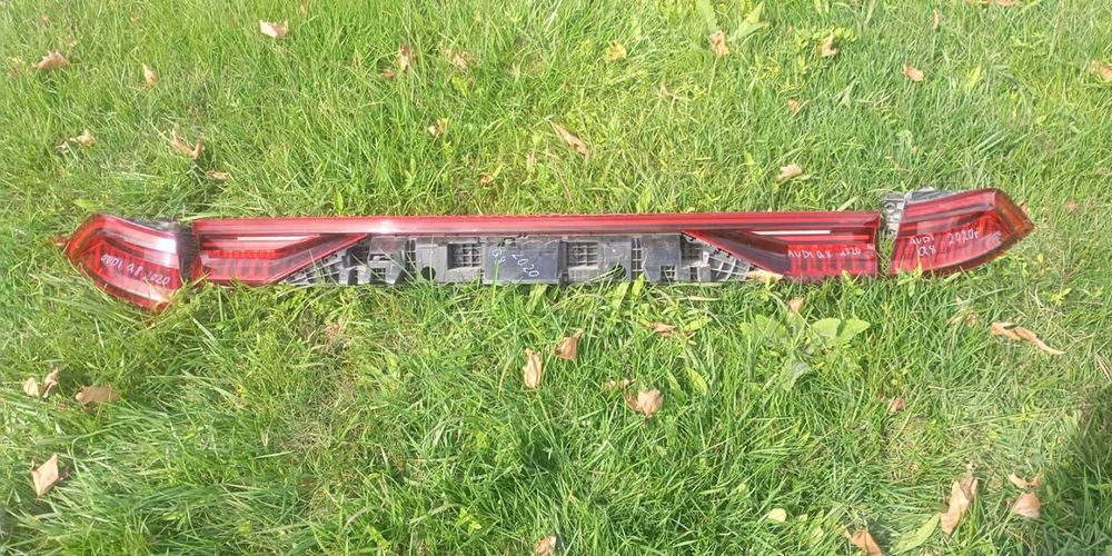 Стопове за ауди Q8 2020година 4М8945 70А