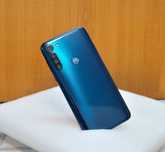 Motorola G8 Power dedicat foto RAW si JPEG 16 Mp (reali) + video 4k