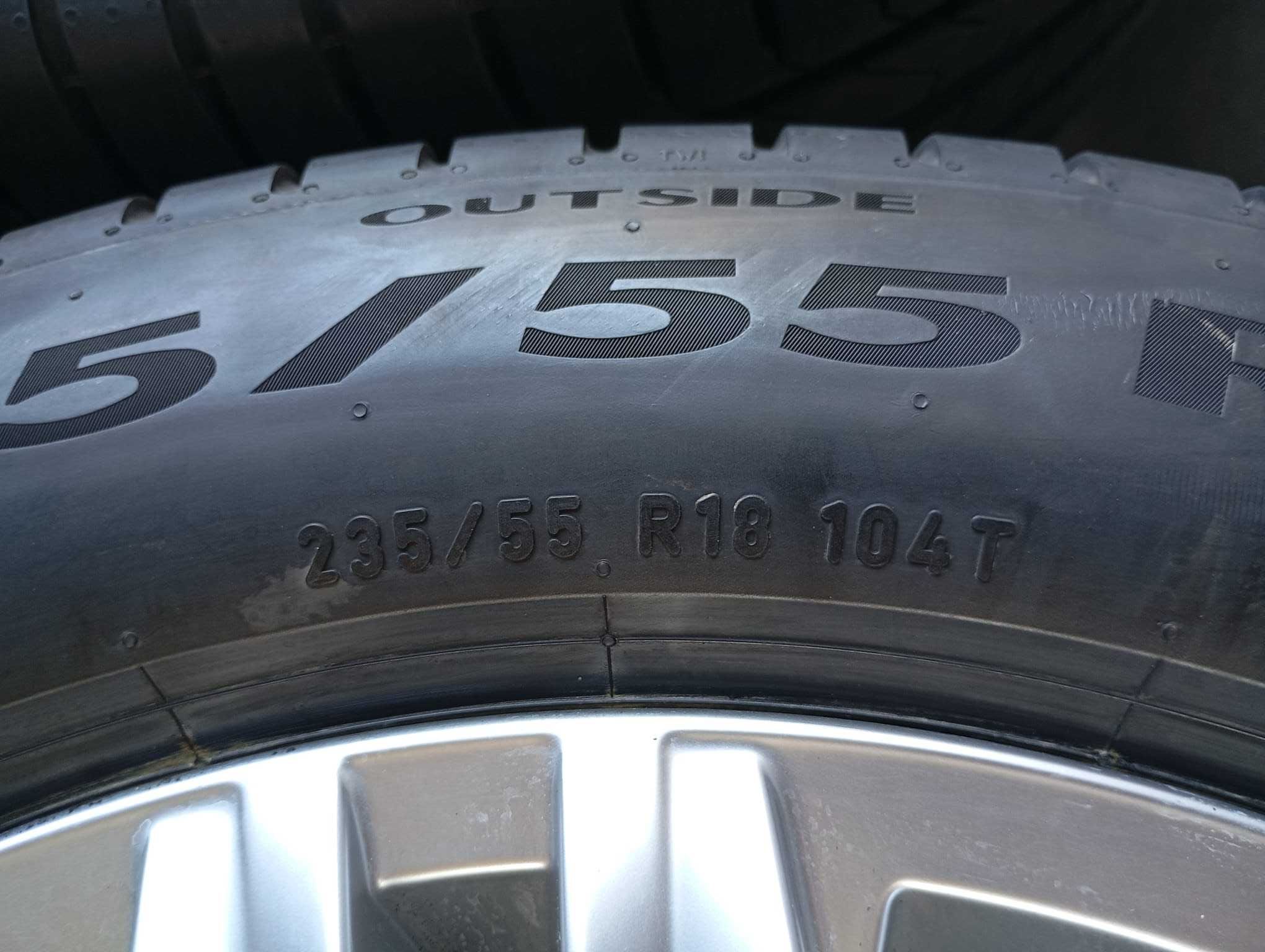 Jante  Volkswagen Tiguan Passat 235 55 18 Pirelli Cinturato P7 MO