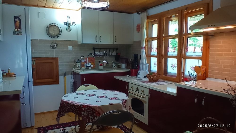 Casă la țară de vânzare