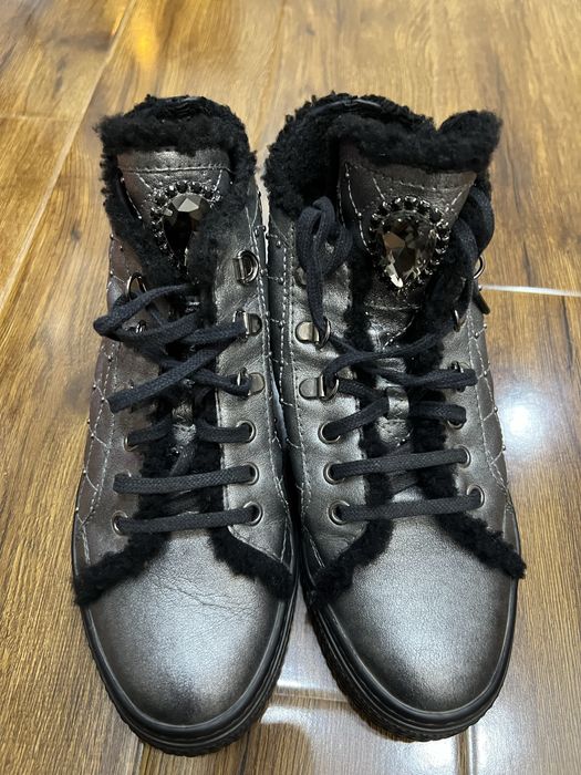 Ботинки Nursace натуральная кожа б/у