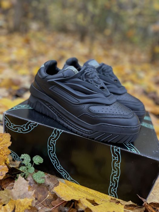 Versace Odissea,noi,impecabili!