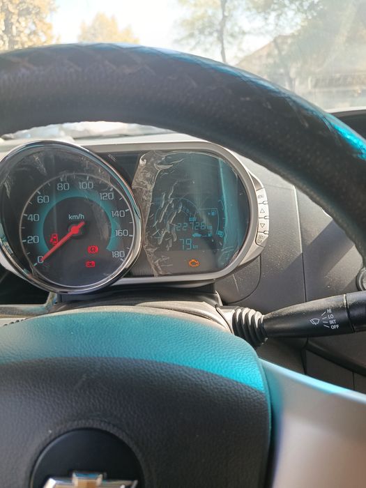 Spark yili 2019 narxi 6850