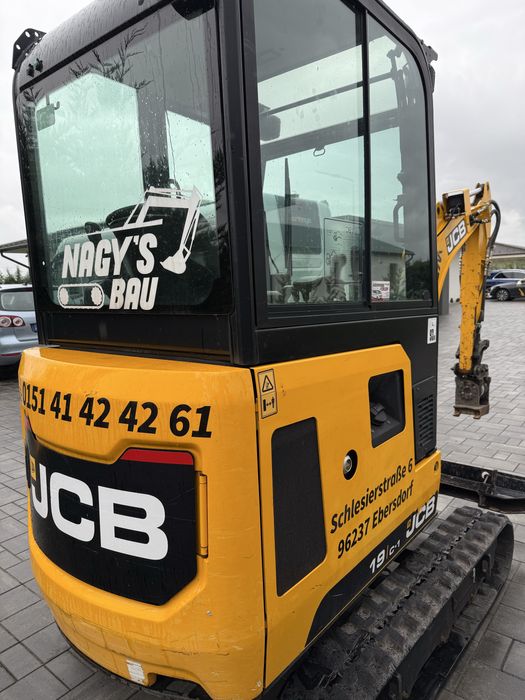 Excavator JCB 19C-1 + Remorcă 3.5 tone – Pachet complet!
