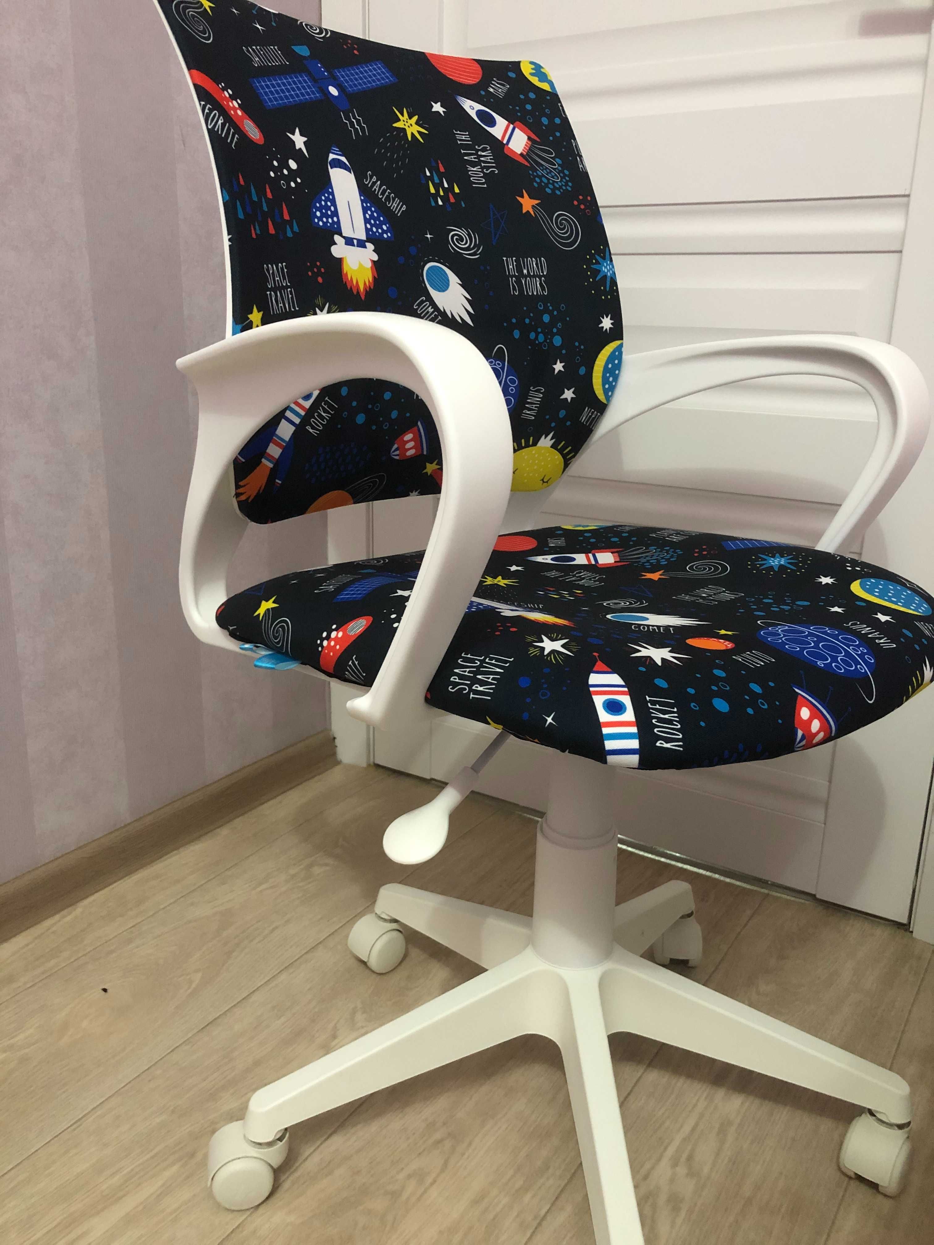 компьютерное кресло